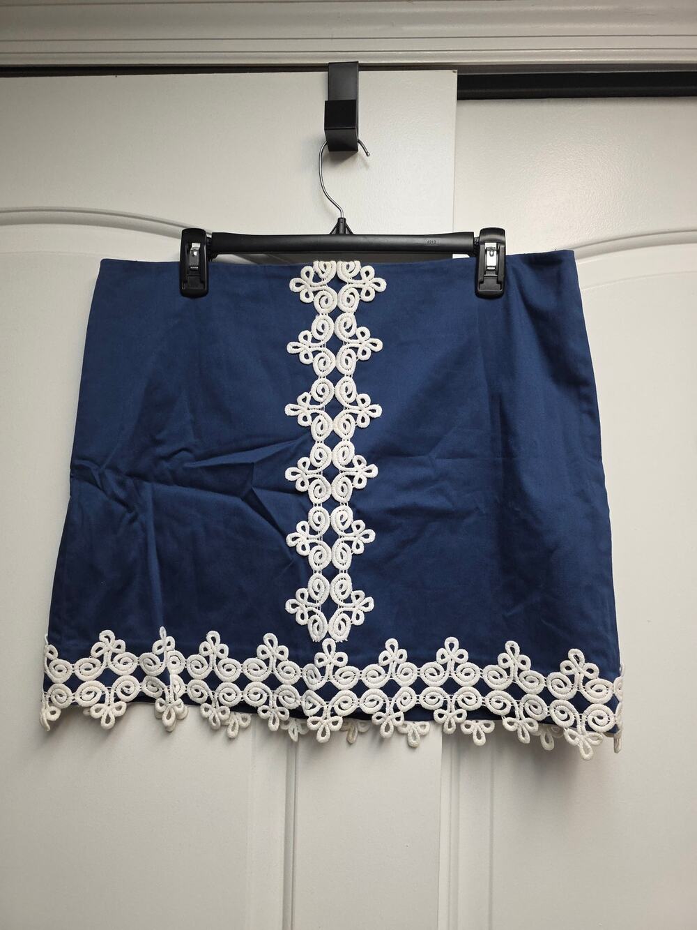 Vintage Lilly Pulitzer Mara Skirt Lace Size 4 Navy Blue White Preppy Resort Y2K